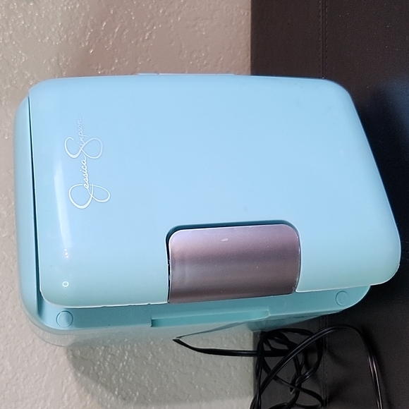 JESSICA SIMPSON BEAUTY CHILLER MODEL: RSS-JS-EBFM-LBL - Picture 1 of 15